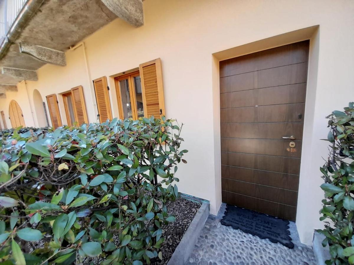 Marco Apartment - Holiday Apartment Luino Exterior foto