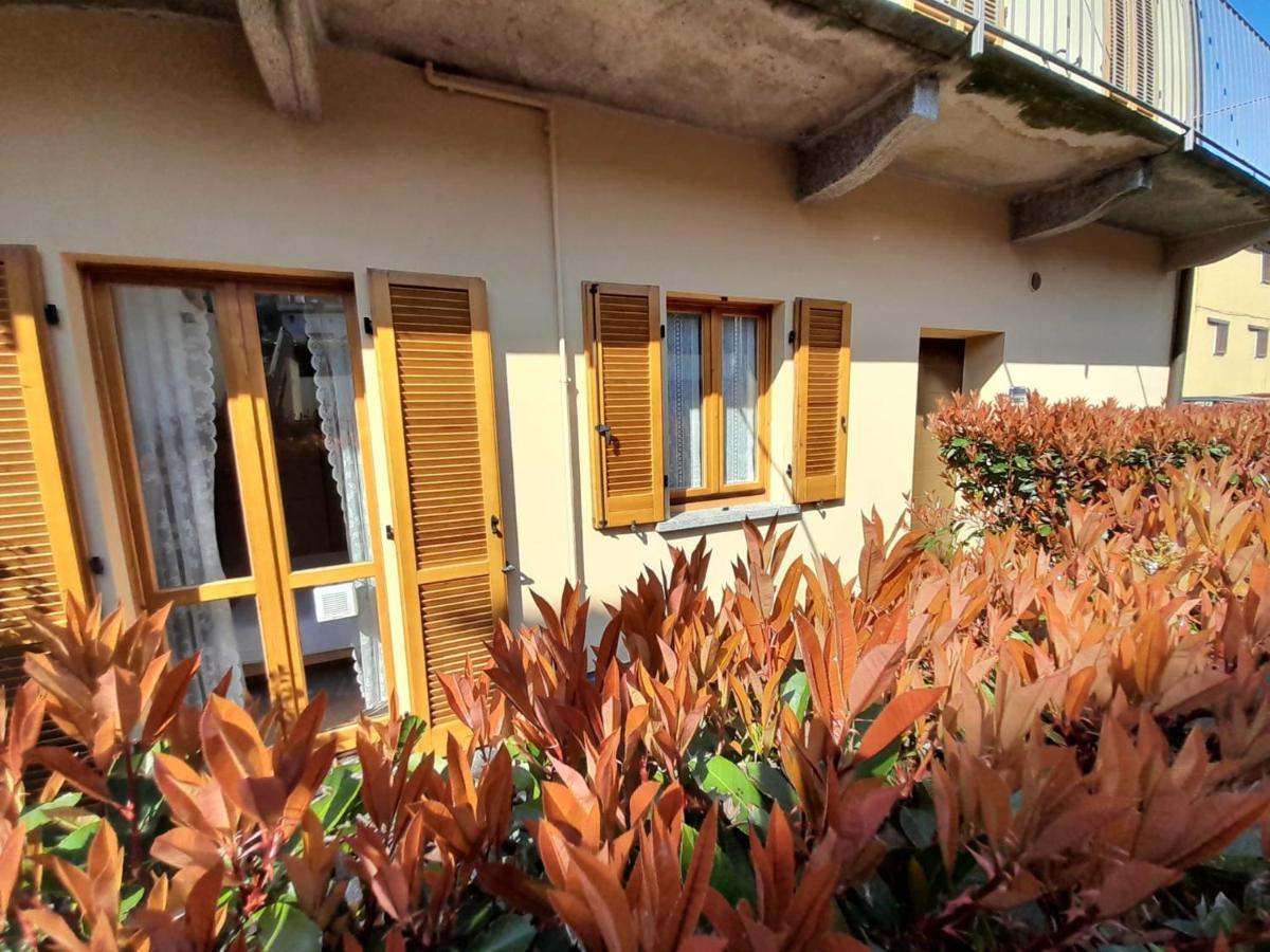 Marco Apartment - Holiday Apartment Luino Exterior foto