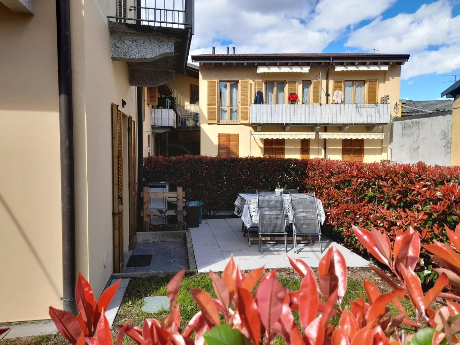 Marco Apartment - Holiday Apartment Luino Exterior foto